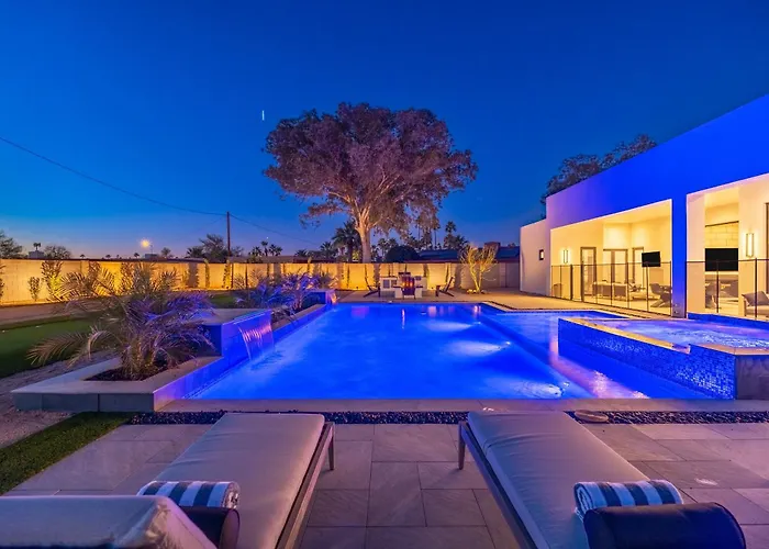 Multimillionresort Oasis Pickleballvolleyballcourtbocce Ball Courtgolf * Scottsdale