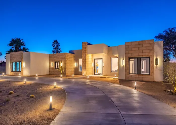 Multimillionresort Oasis Pickleballvolleyballcourtbocce Ball Courtgolf Holiday home